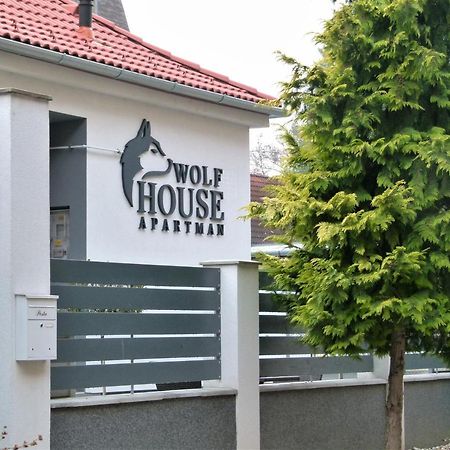 Wolf House Apartman Zalaegerszeg Eksteriør billede